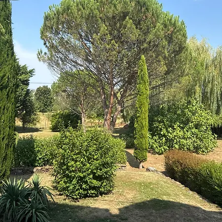 Quiet & Cozy With A Beautiful Garden * Saint-Maurice-sur-Dargoire